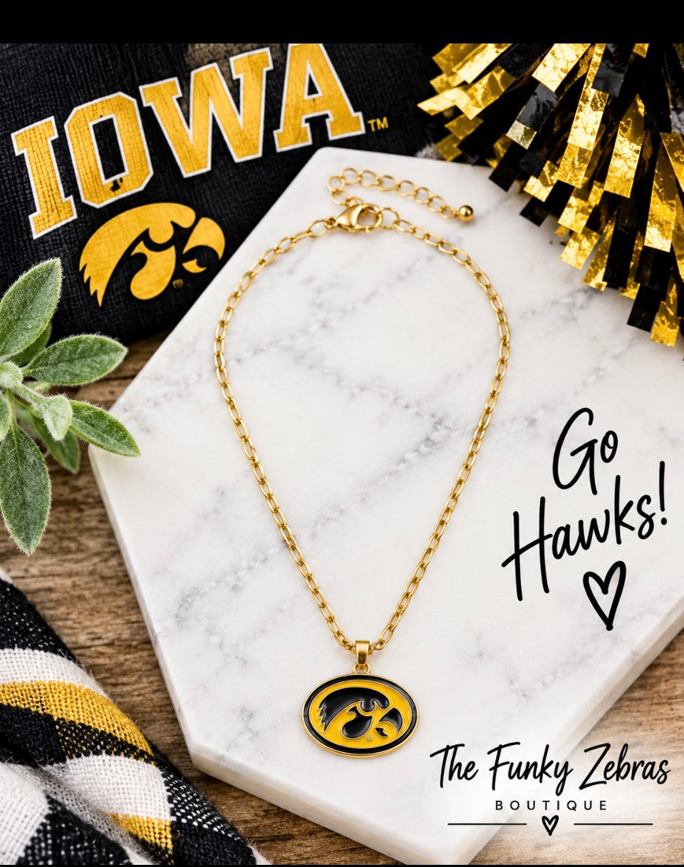 IOWA HAWKEYES PENDANTS SHINNY NECKLACE