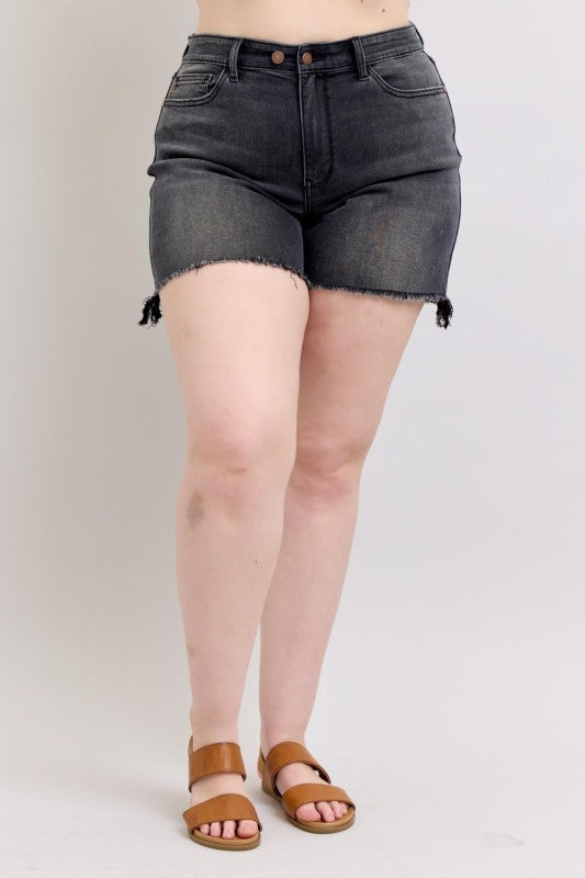JUDY BLUE MID-RISE CHARCOAL-WASH TWO BUTTON DAD SHORTS