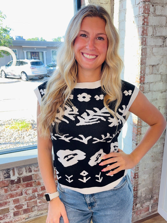 BLACK & IVORY PRINT KNIT TOP