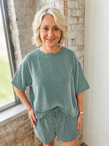RIBBED KNIT LOUNGE SET IN TWO COLORS