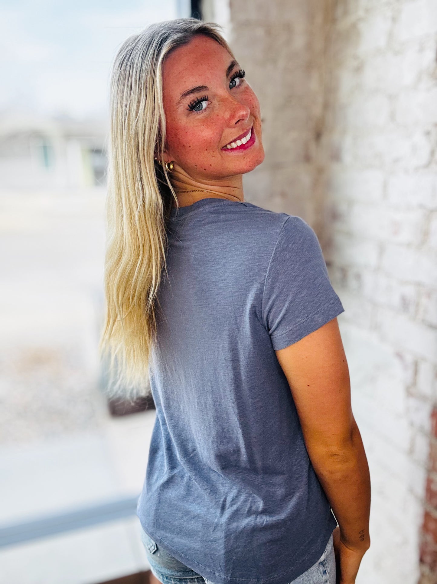 BLUE LINEN TOP