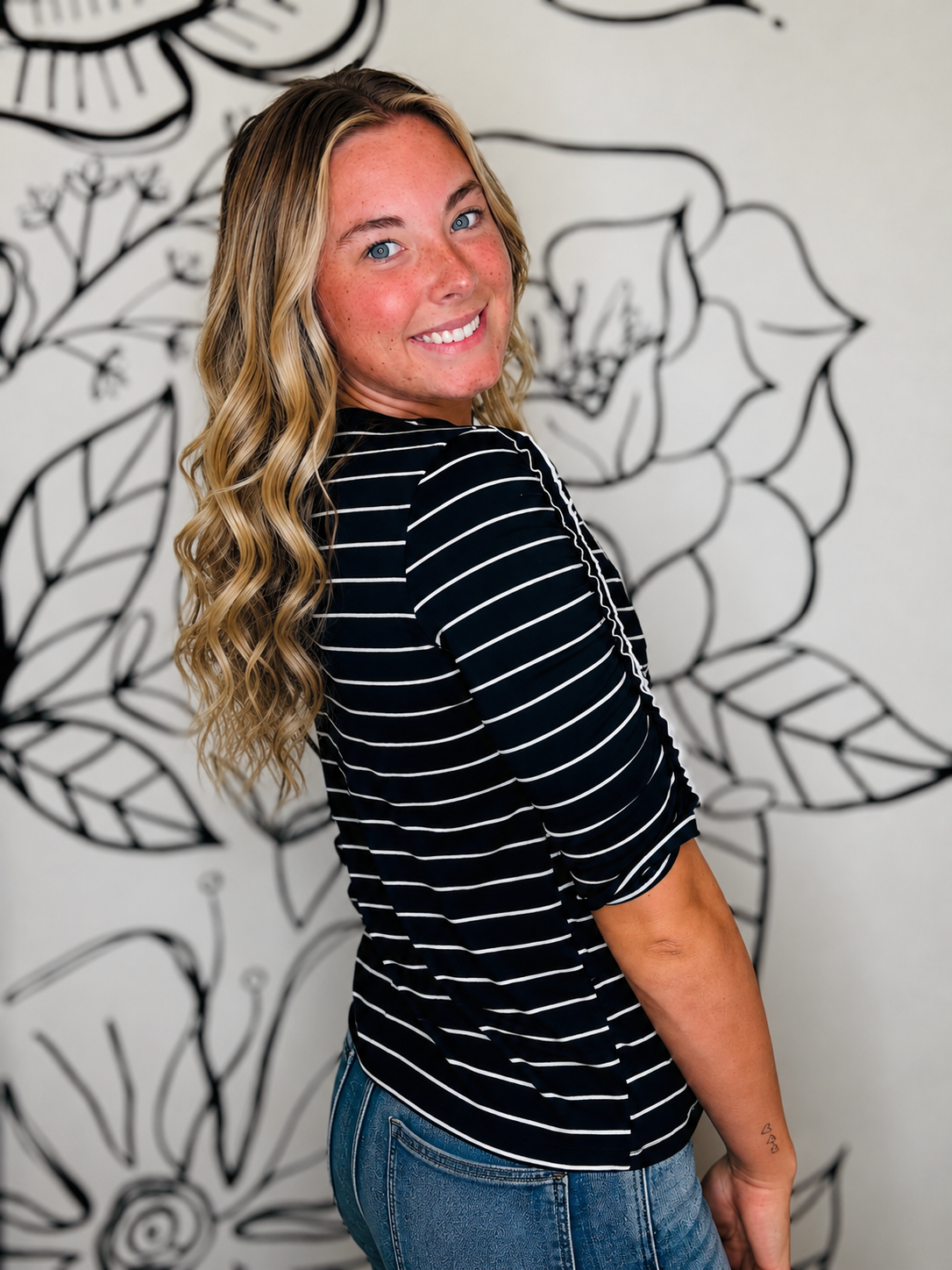 TRU LUXE NAVY STRIPE TOP