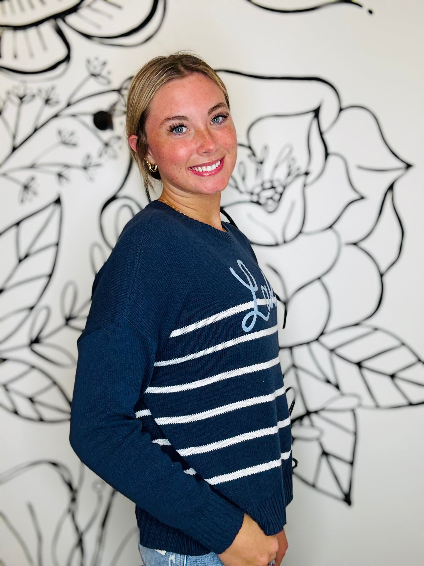 SHIRALEAH CHICAGO NAVY STRIPE “LAKE” GRAPHIC SWEATER