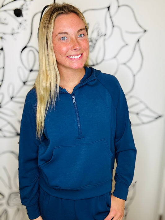 SOFT NAVY SCUBA HOODIE