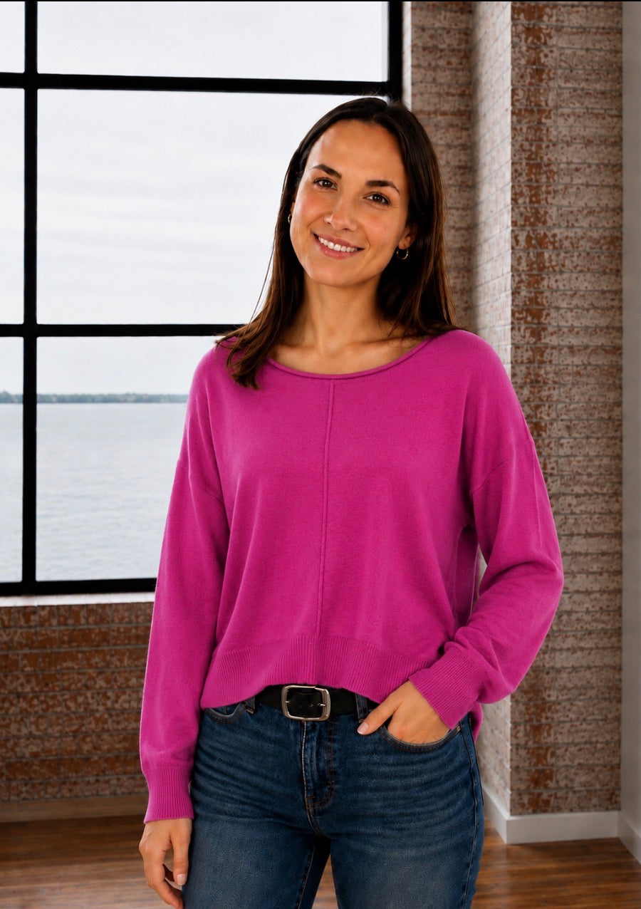 SCOOP PULLOVER SWEATER
