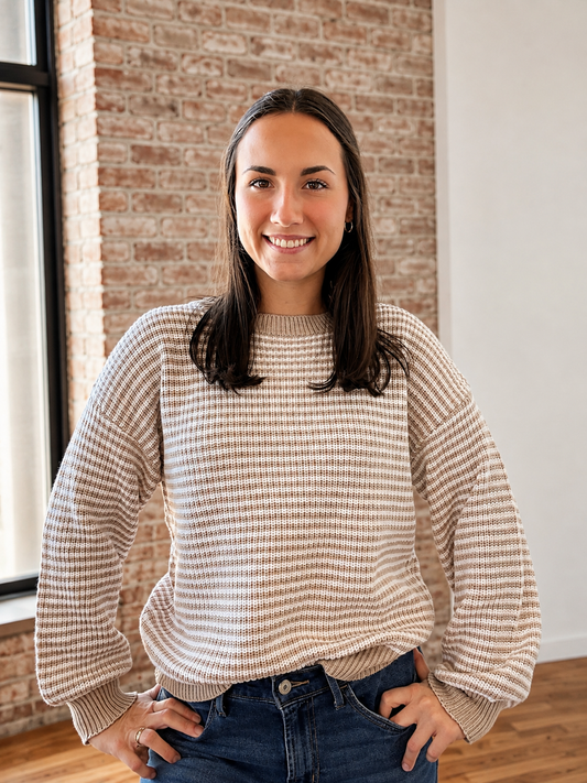 WHITE AND CAMEL STRIPE KNIT SWEATER