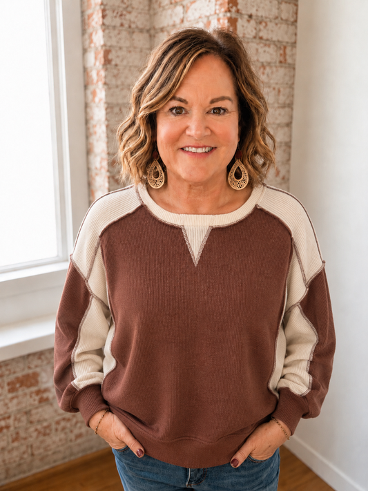 MOCHA COLOR BLOCK PULLOVER