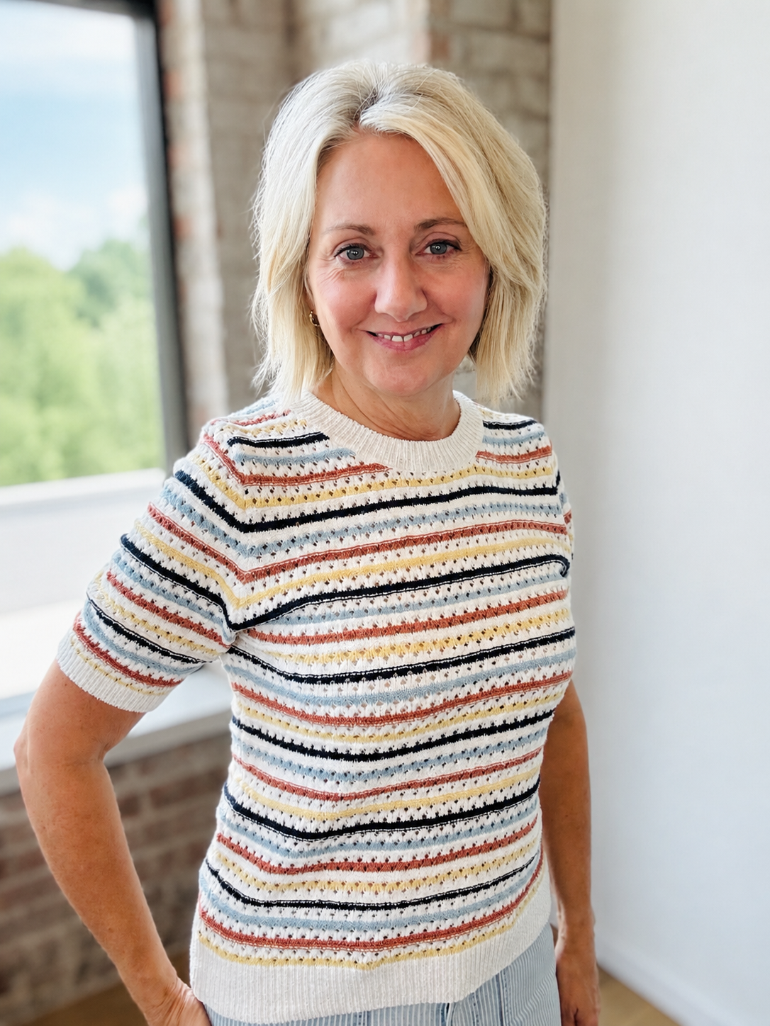 TEXTURED STRIPE SHORT SLEEVE SWEATER