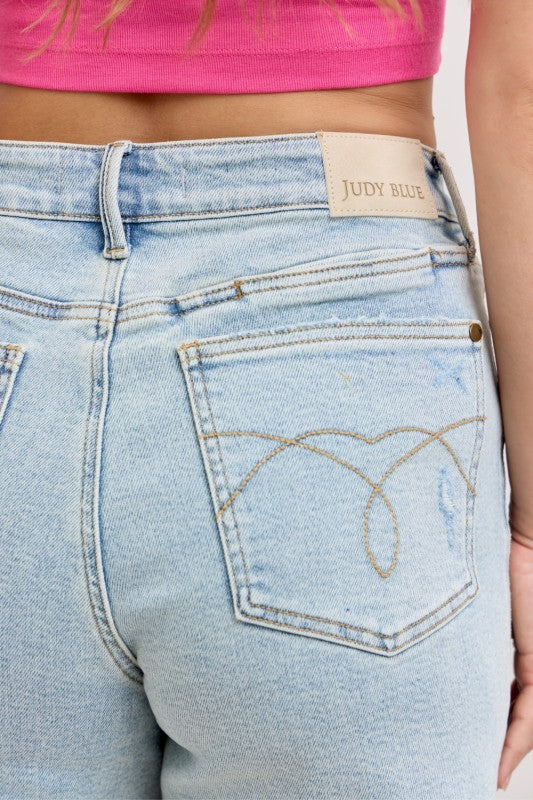 JUDY BLUE LIGHT WASH HIGH-RISE DAD DISTRSSED SHORTS