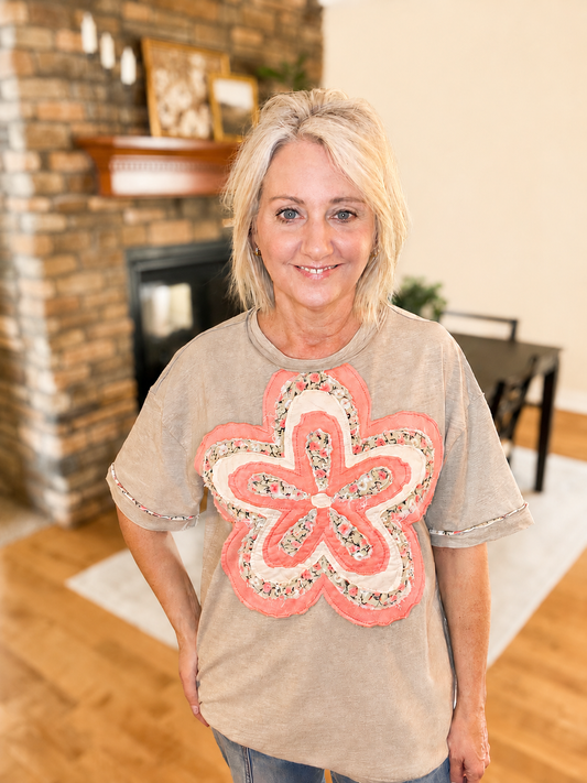 SAGE AND FIG FLORAL APPLIQUÉ TOP
