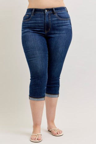 JUDY BLUE DARK DENIM CAPRI W/SINGLE CUFF