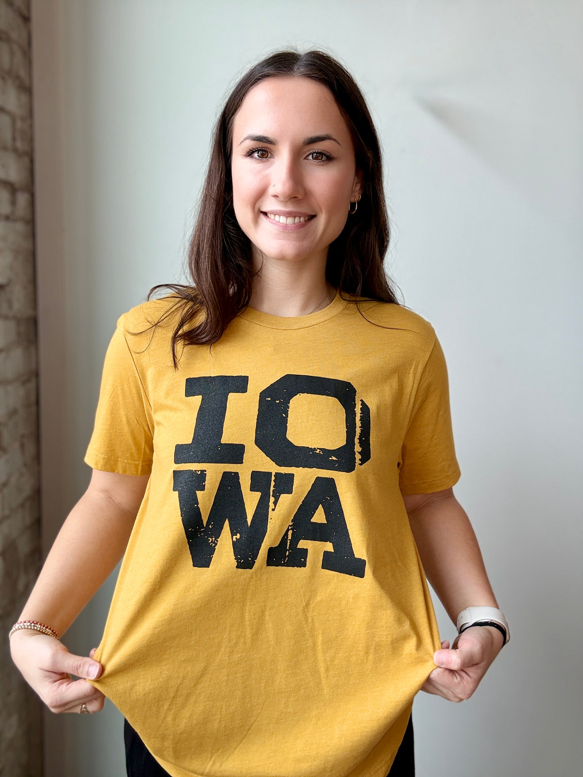 GOLD IOWA TEE