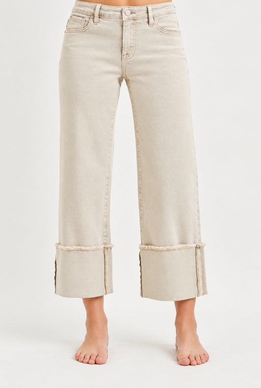 SALLY ALMOND TUMMY CONTROL MID RISE CROP
WIDE LEG CUFF JEAN