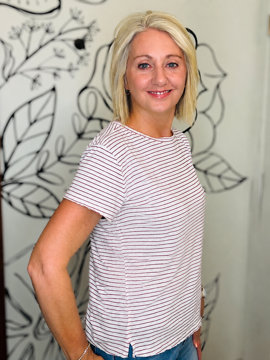 EVERYDAY LINEN BLEND STRIPE TEE