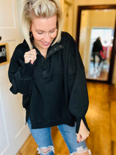 Load image into Gallery viewer, Mineral Washed Quarter Snap Sweatfleece Top
