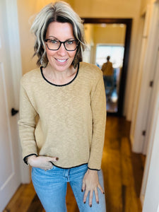 One Size Sweater Camel with Black Trim