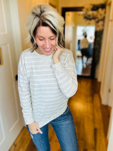 Load image into Gallery viewer, Stripe Lightweight Sweatshirt Tops 3 Colors
