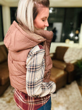 Load image into Gallery viewer, Chocolate Puffer Vest
