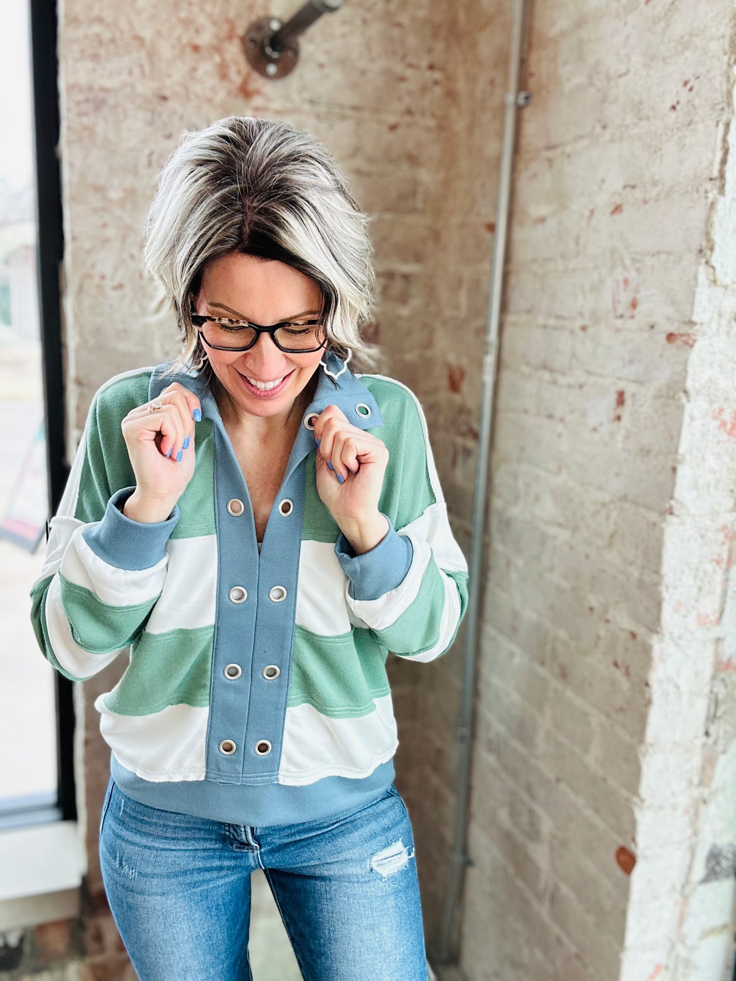 Wide Stripe Grommet Top