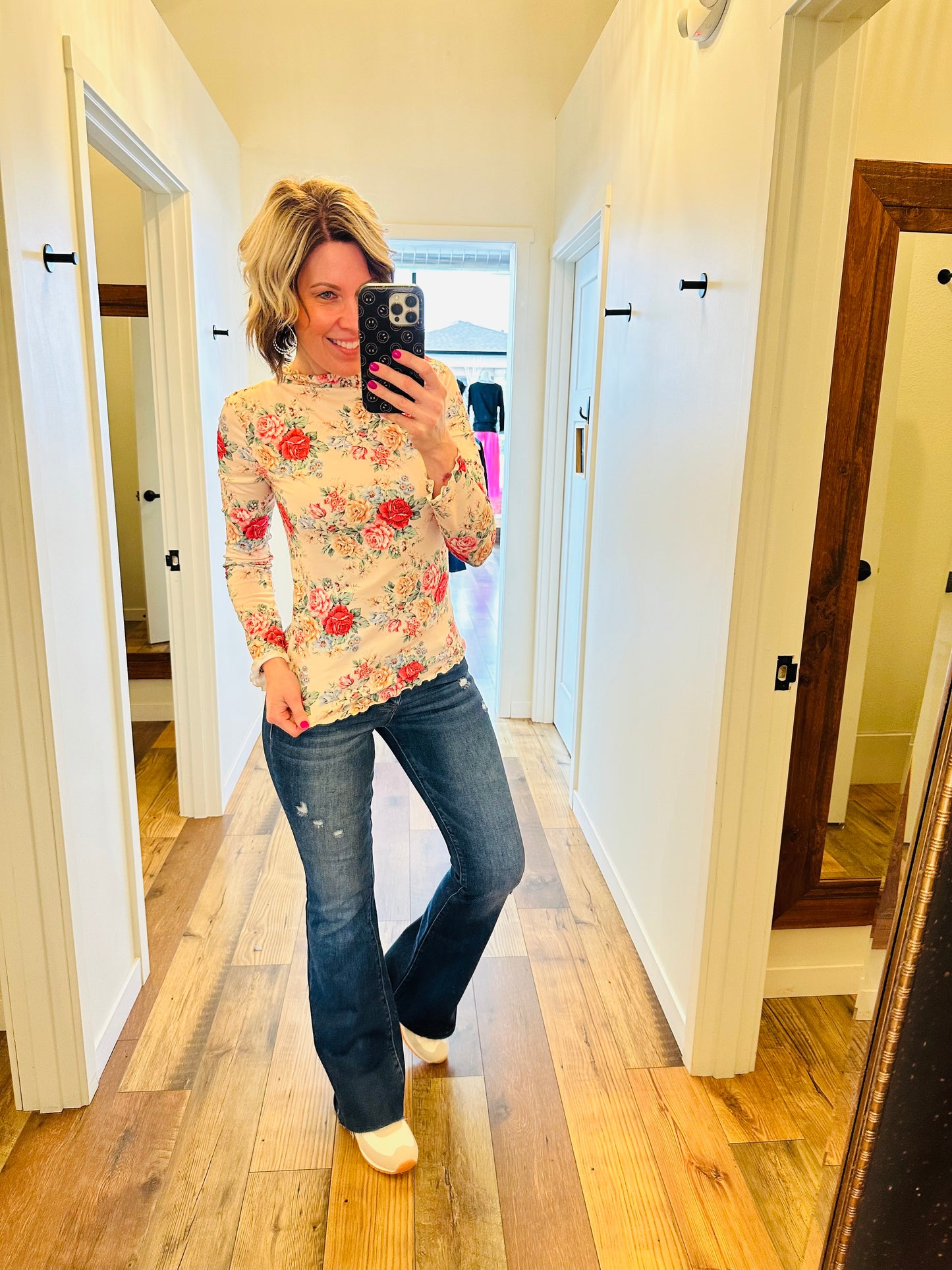 Butter Soft Floral Lettuce Trim Top