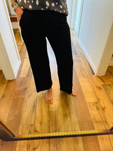 Comfy Elastic Crop Pant - 2 Colors