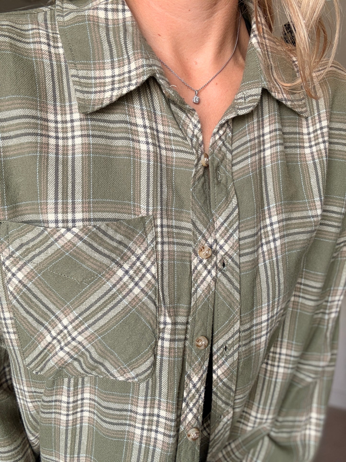Everyday Casual Button-Down Plaid Flannel