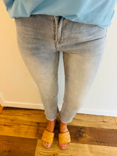 Load image into Gallery viewer, Mica Light Wash Step Hem Denim
