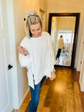 Load image into Gallery viewer, Oversized Winter White Sweatshirt
